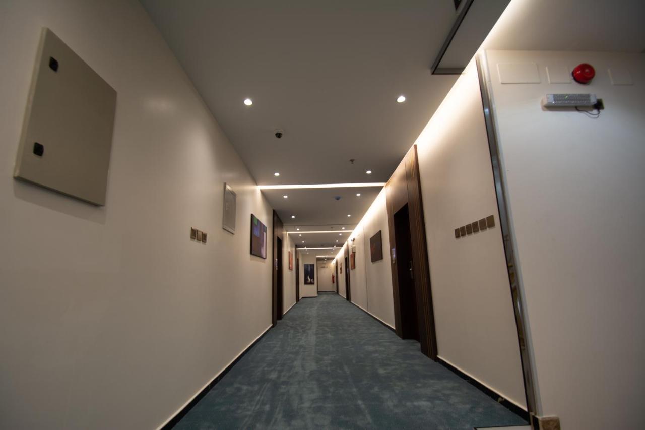 Golden Bujari Hotel - Diyafa Chamis Muschait Exterior foto